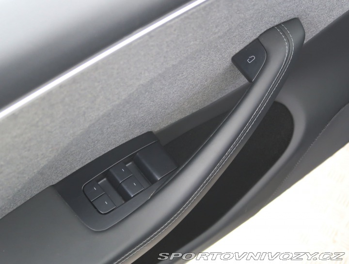 Tesla Model 3 Standard Range LFP 2023