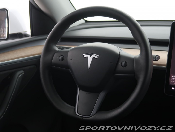 Tesla Model Y Long Range AWD 79kWh 2022
