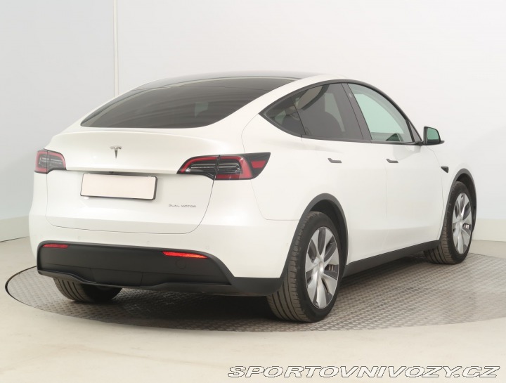 Tesla Model Y Long Range AWD 79kWh 2022