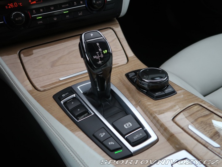 BMW 5 M Sport 535d xDrive 2015