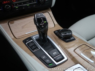 BMW 5 M Sport 535d xDrive 2015