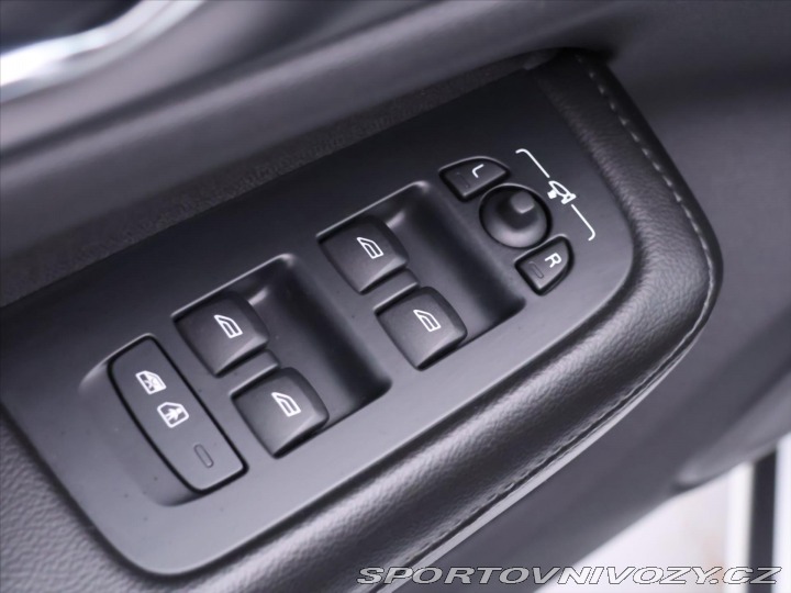 Volvo V60 2,0 B5 AWD Momentum Pro A 2020