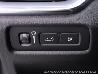 Volvo V60 2,0 B5 AWD Momentum Pro A 2020