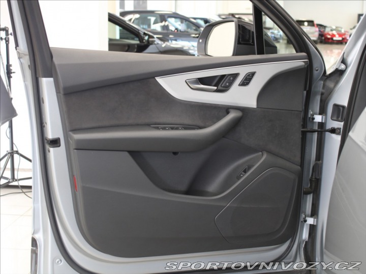Audi Ostatní modely Q7 3,0 50TDi S-Line 59tkm. T 2023