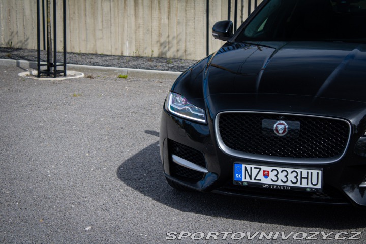 Jaguar XF 2.0D I4 240k R-Sport AWD 2020