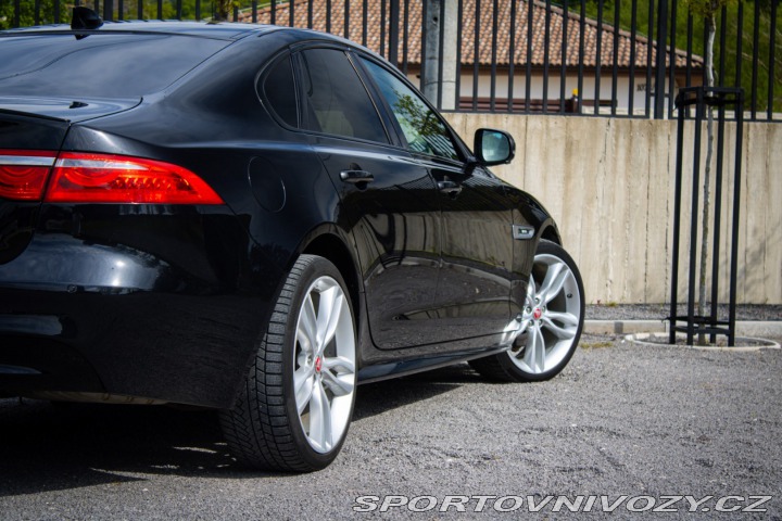 Jaguar XF 2.0D I4 240k R-Sport AWD 2020