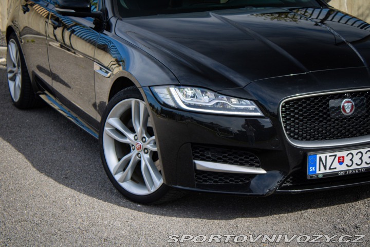 Jaguar XF 2.0D I4 240k R-Sport AWD 2020