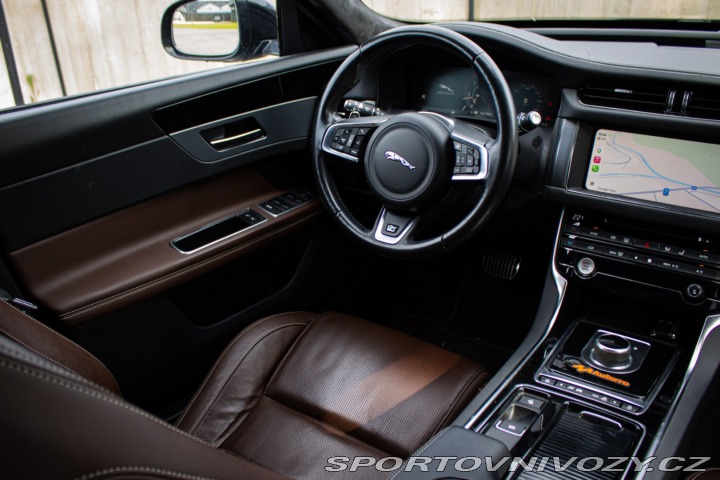 Jaguar XF 2.0D I4 240k R-Sport AWD 2020