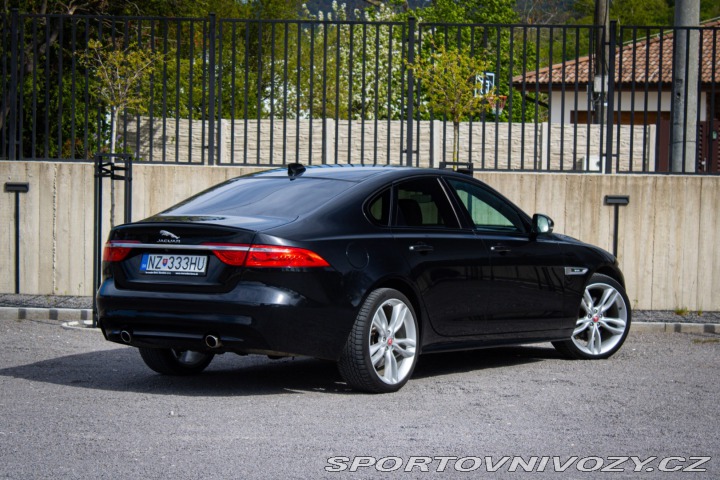 Jaguar XF 2.0D I4 240k R-Sport AWD 2020