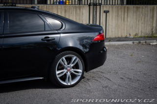 Jaguar XF 2.0D I4 240k R-Sport AWD 2020