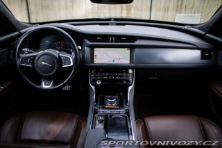 Jaguar XF 2.0D I4 240k R-Sport AWD 2020