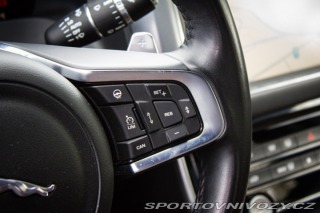 Jaguar XF 2.0D I4 240k R-Sport AWD 2020