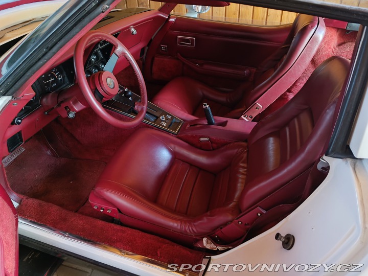 Chevrolet Corvette  1982