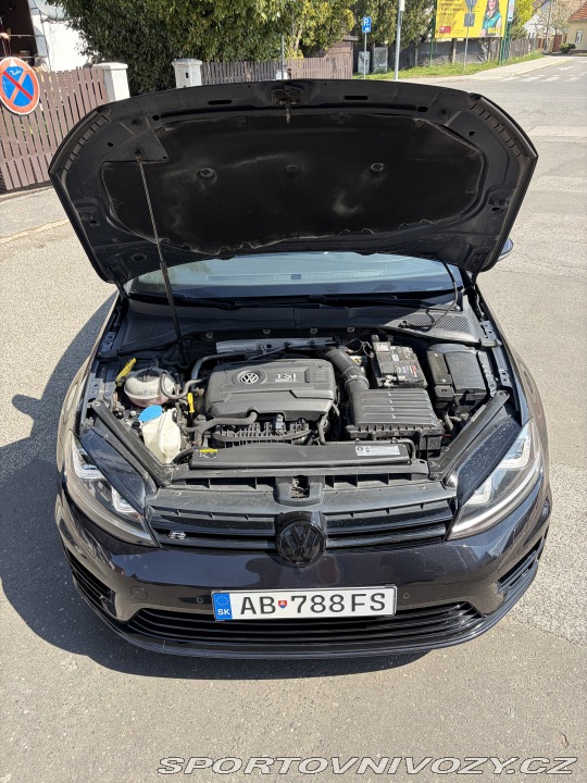 Volkswagen Golf R 2015