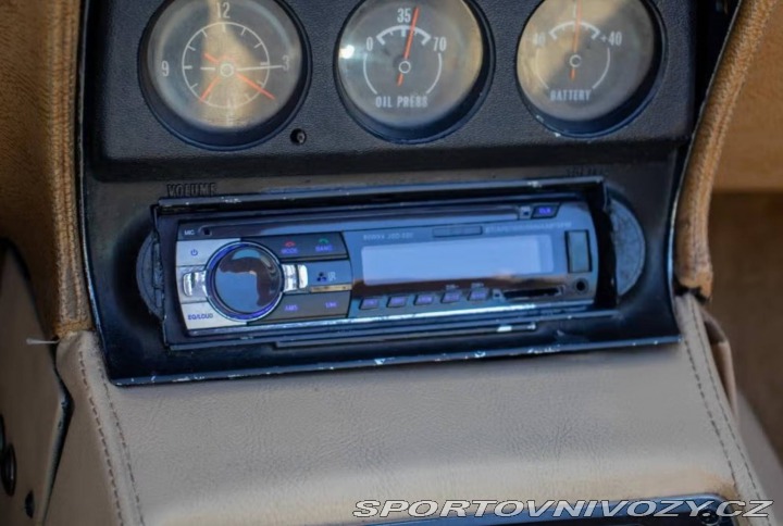 Chevrolet Corvette C3 Stingray 350 1976