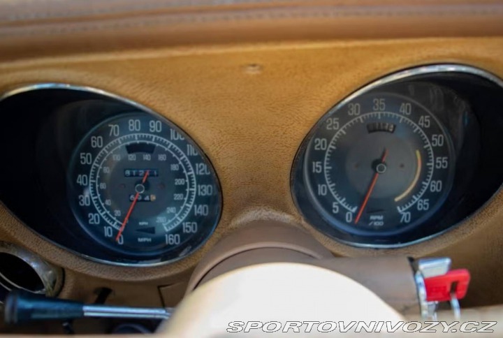 Chevrolet Corvette C3 Stingray 350 1976