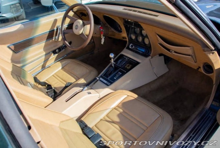 Chevrolet Corvette C3 Stingray 350 1976