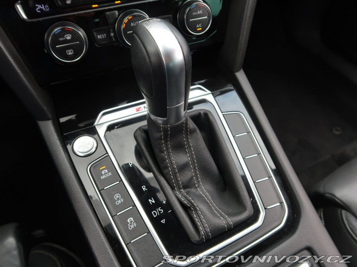 Volkswagen Ostatní modely Passat R-Line 2.0 BiTDI 2015