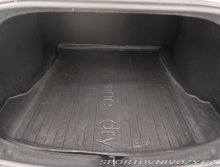 Tesla Model 3 Standard Range LFP 2023