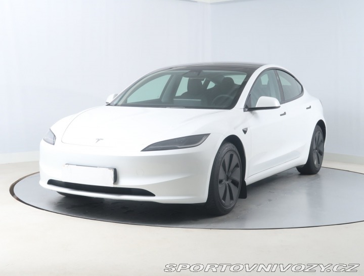 Tesla Model 3 Standard Range LFP 2023