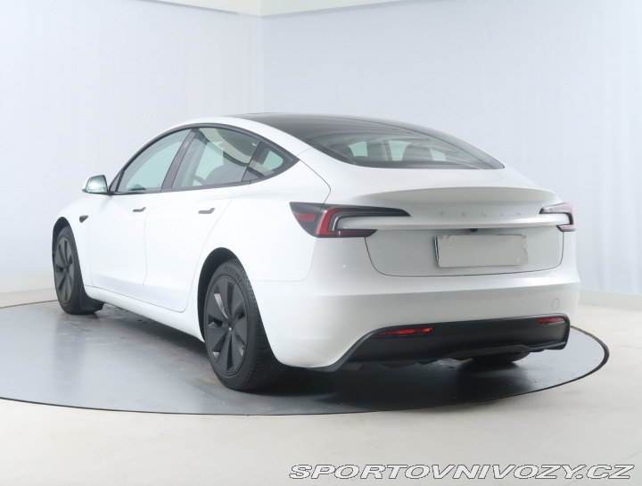 Tesla Model 3 Standard Range LFP 2023