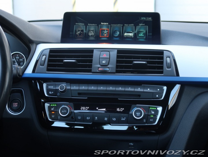 BMW 3 330e iPerformance 2017