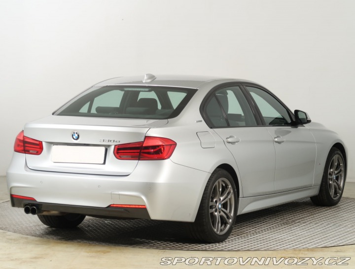 BMW 3 330e iPerformance 2017