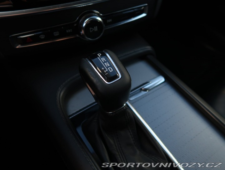 Volvo V90 D5 AWD 2016