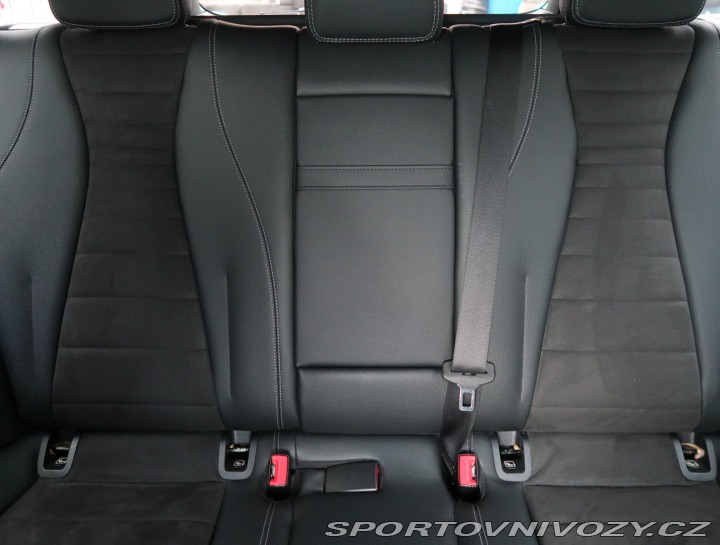 Mercedes-Benz E AMG Paket E 220 d 4MATIC 2017