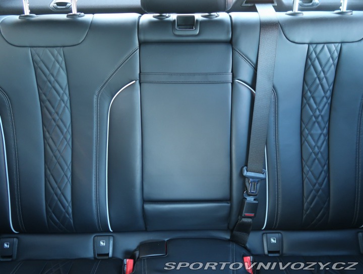 BMW 5 Individual 540i xDrive 2019