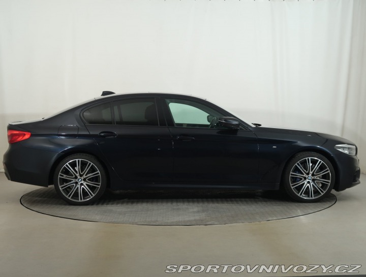 BMW 5 Individual 540i xDrive 2019