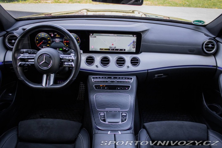 Mercedes-Benz E Kombi  E300de AMG Line 14 2022