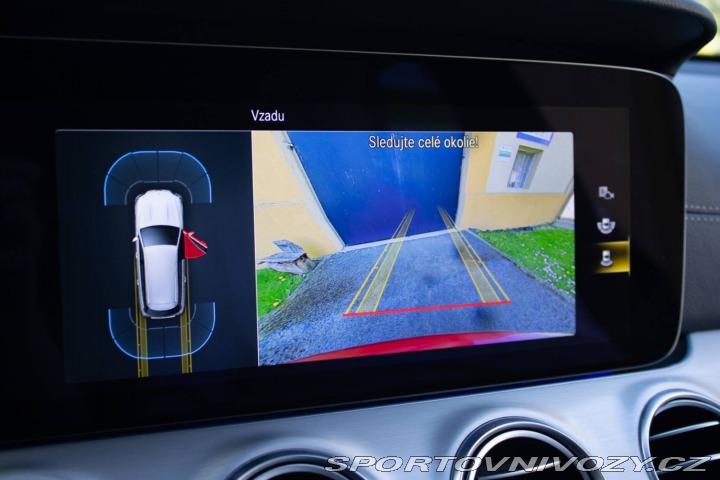 Mercedes-Benz E Kombi  E300de AMG Line 14 2022