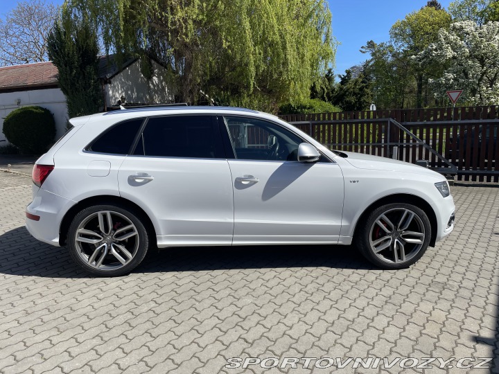 Audi SQ5  2015