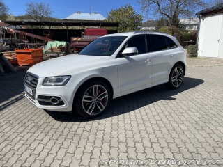 Audi SQ5  2015