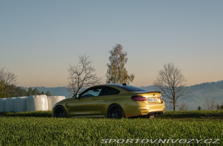 BMW M4 F82 Austin Yellow 2014