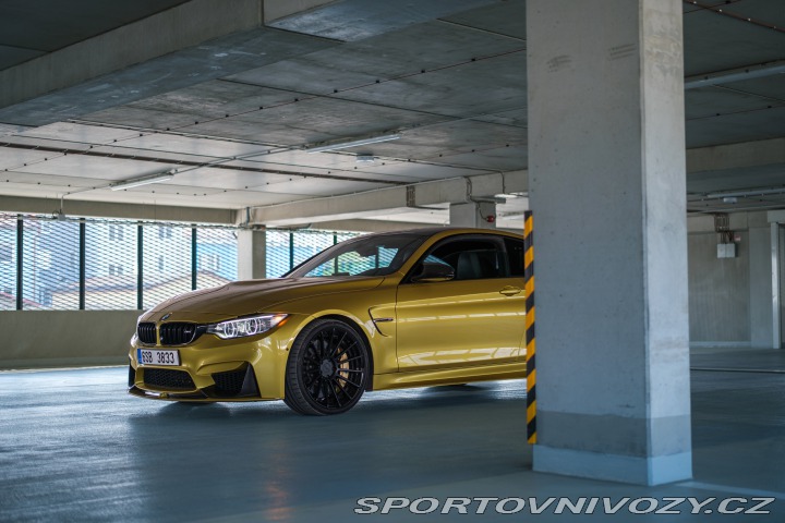 BMW M4 F82 Austin Yellow 2014