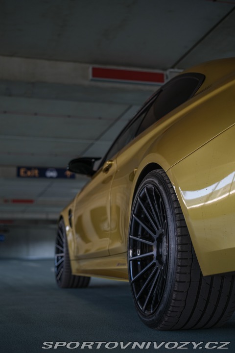 BMW M4 F82 Austin Yellow 2014