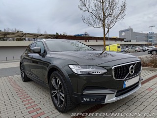 Volvo V90 CrossCountry 2018