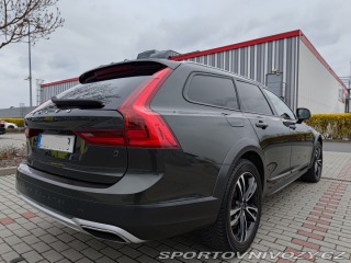 Volvo V90 CrossCountry 2018