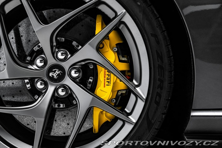 Ferrari 812 Superfast Lift, 360 kamer 2018