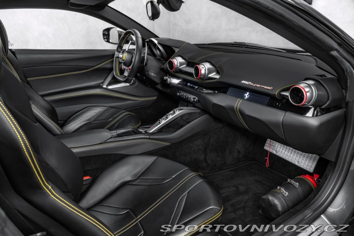 Ferrari 812 Superfast Lift, 360 kamer 2018