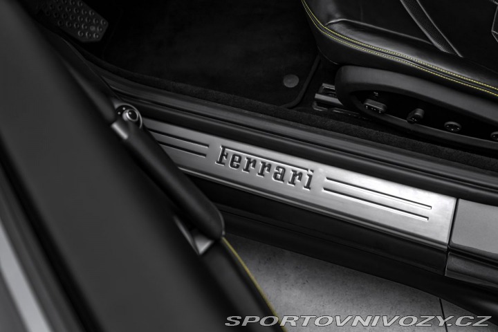 Ferrari 812 Superfast Lift, 360 kamer 2018