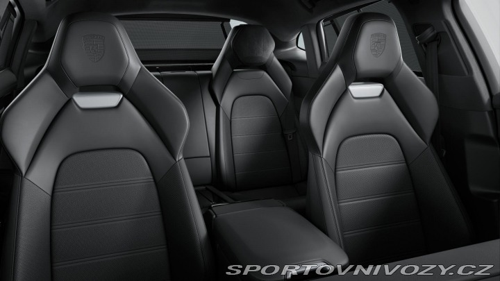 Porsche Panamera 4S E-Hybrid 2025