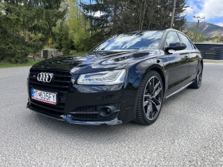 Audi S8 Plus