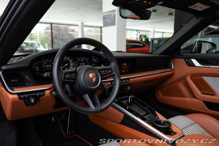 Porsche 911 (992) Targa 4 /Heritage D 2023