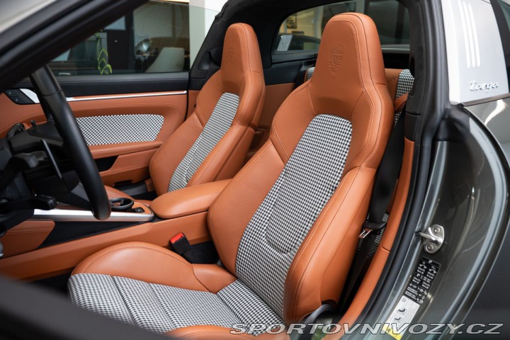 Porsche 911 (992) Targa 4 /Heritage D 2023