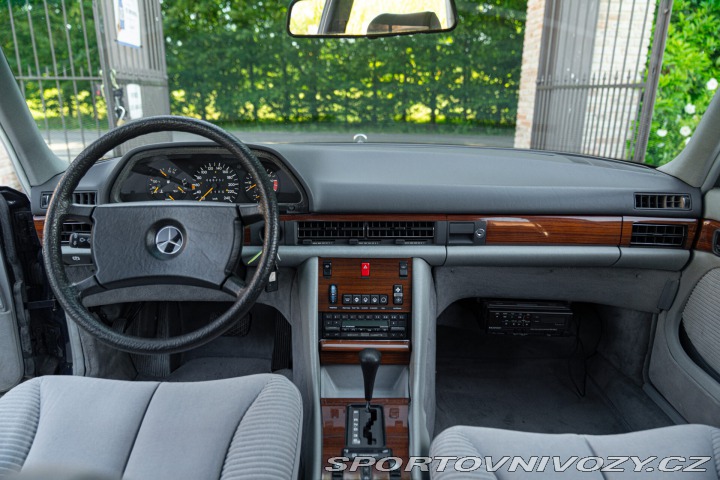 Mercedes-Benz S 500 SEL 1985