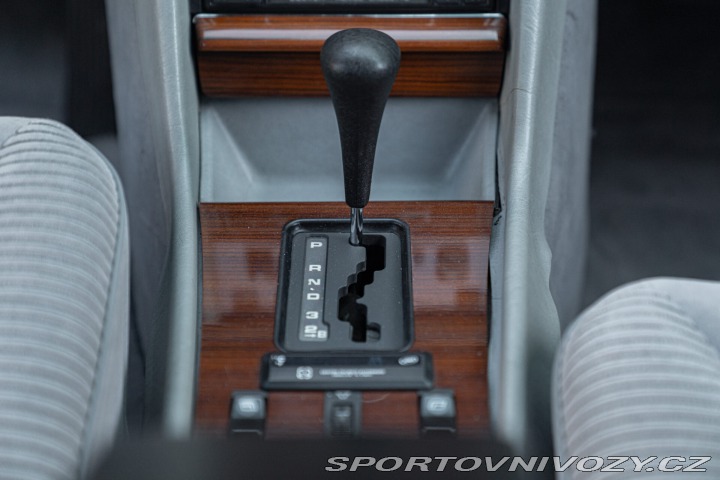 Mercedes-Benz S 500 SEL 1985