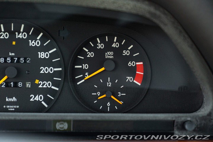 Mercedes-Benz S 500 SEL 1985